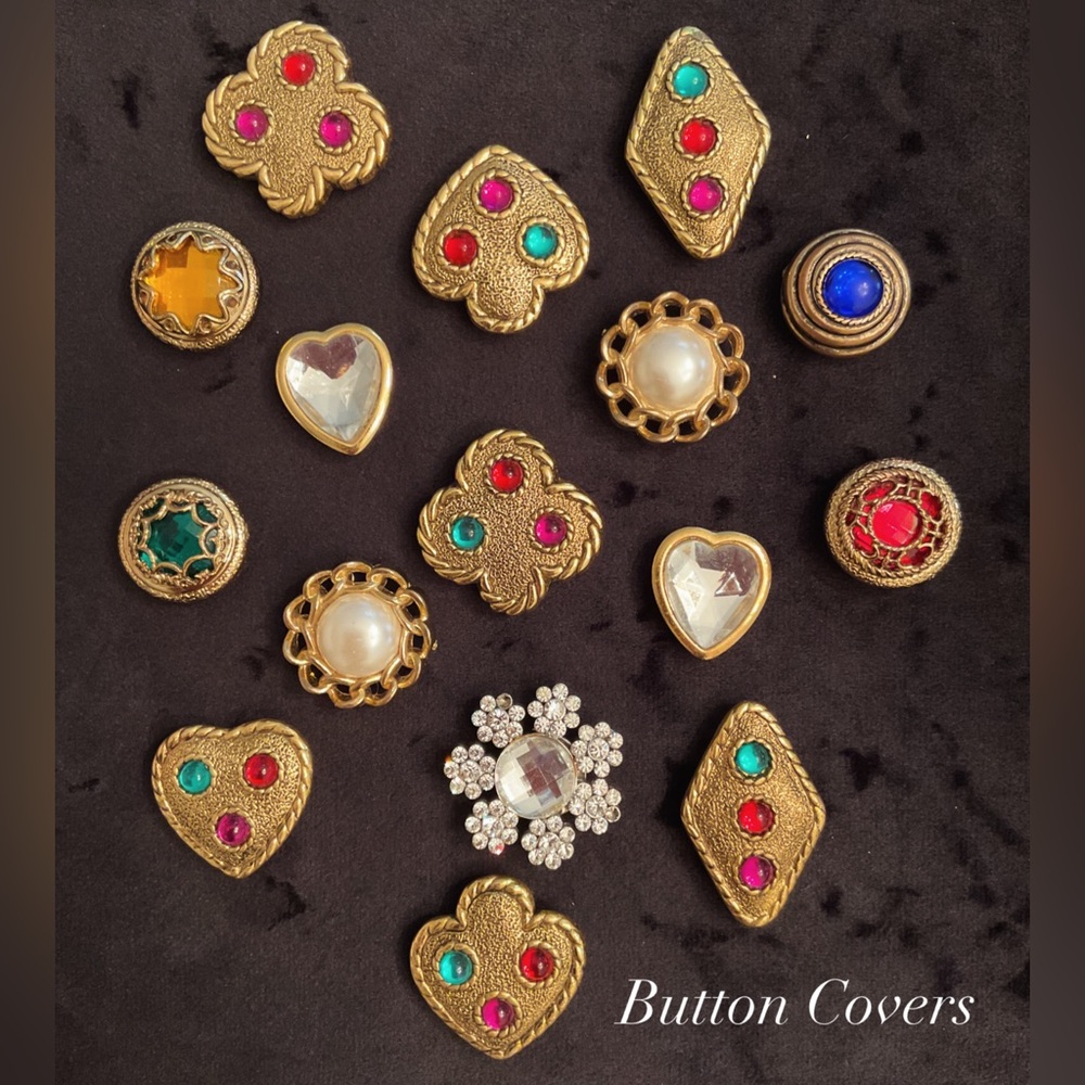 #140 Button Covers Lot